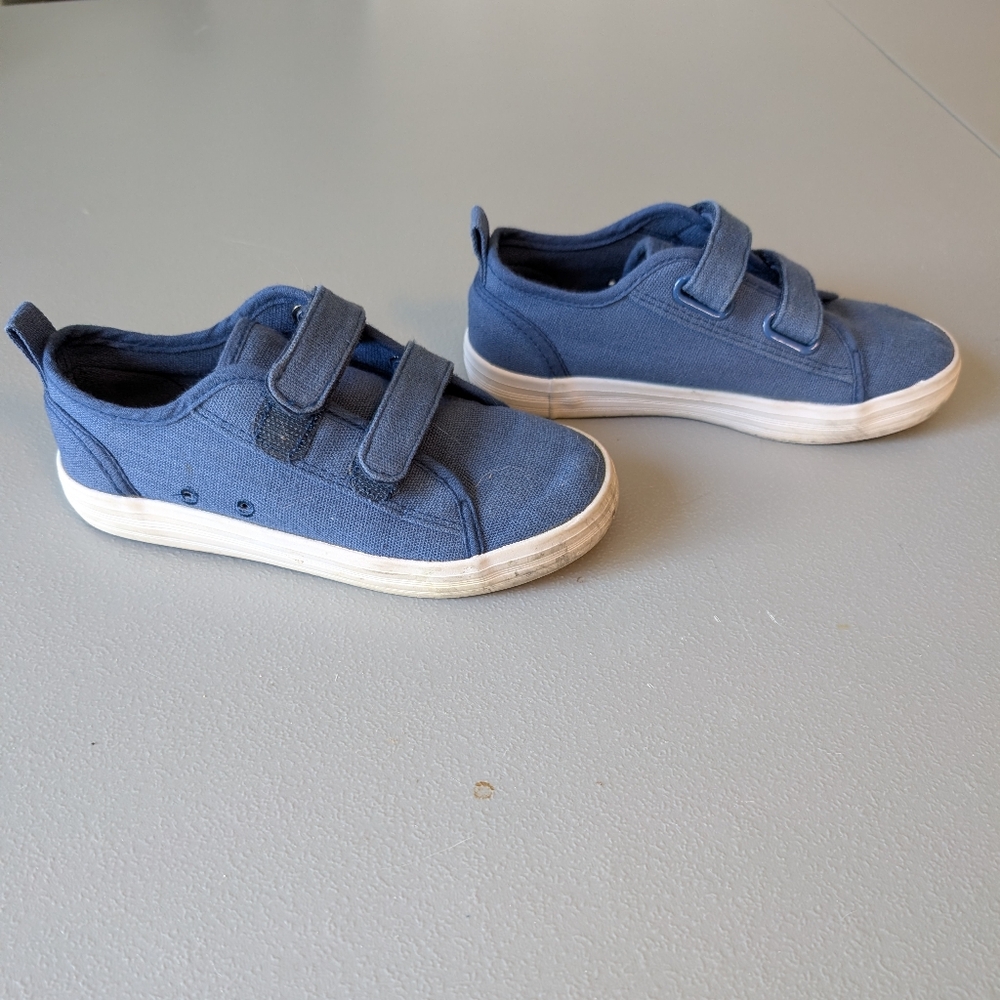 Tommy Bahama Navy Kids Sneakers with Velcro